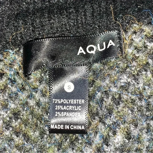 Aqua Bloomingdale’s Camouflage Turtleneck Sweater Size Small Cropped Green - Picture 7 of 8